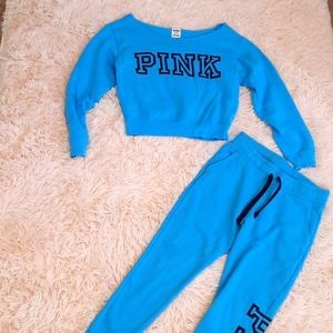 Victoria Secrets Sweatshirt and Sweatpants Set Size Small NWOT, Blue